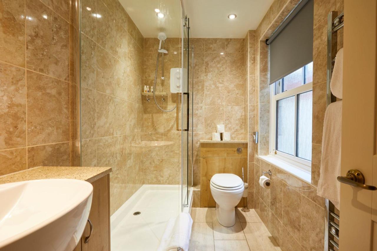 The Quarrymans Arms Hotel Corsham Buitenkant foto